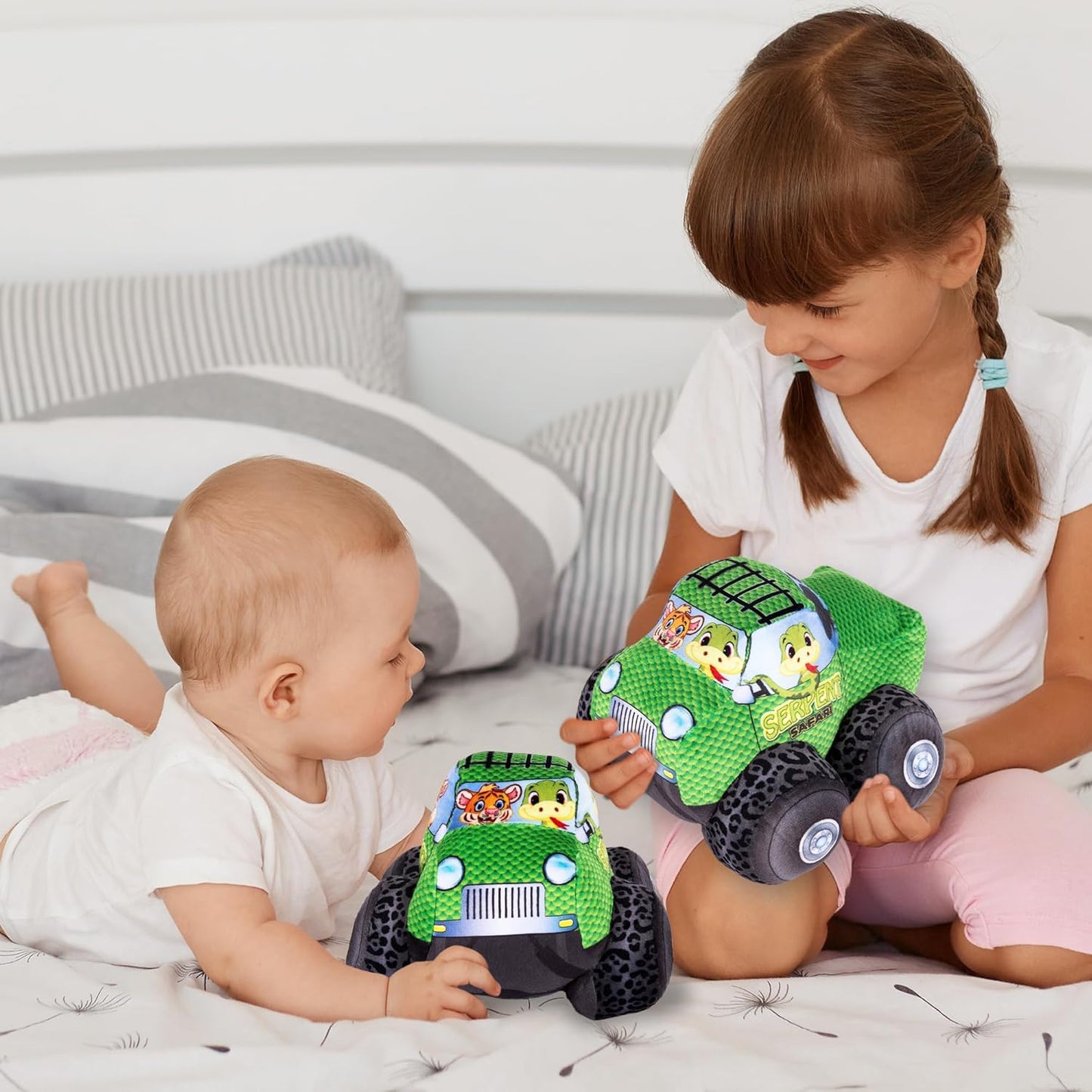 ArtCreativity Plush Monster Truck Safari Design - 8 Inch Big Stuffed Monster Truck - Cool Animal-Themed Design - Soft and Cuddly Toys for Little Boys, Girls, Baby, Toddlers - Great Gift Idea